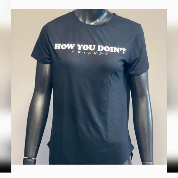 Friends Christmas T shirt bundle (2) - Picture 3 of 3